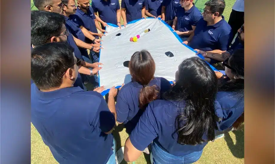 Best 20 team building activities for Employees