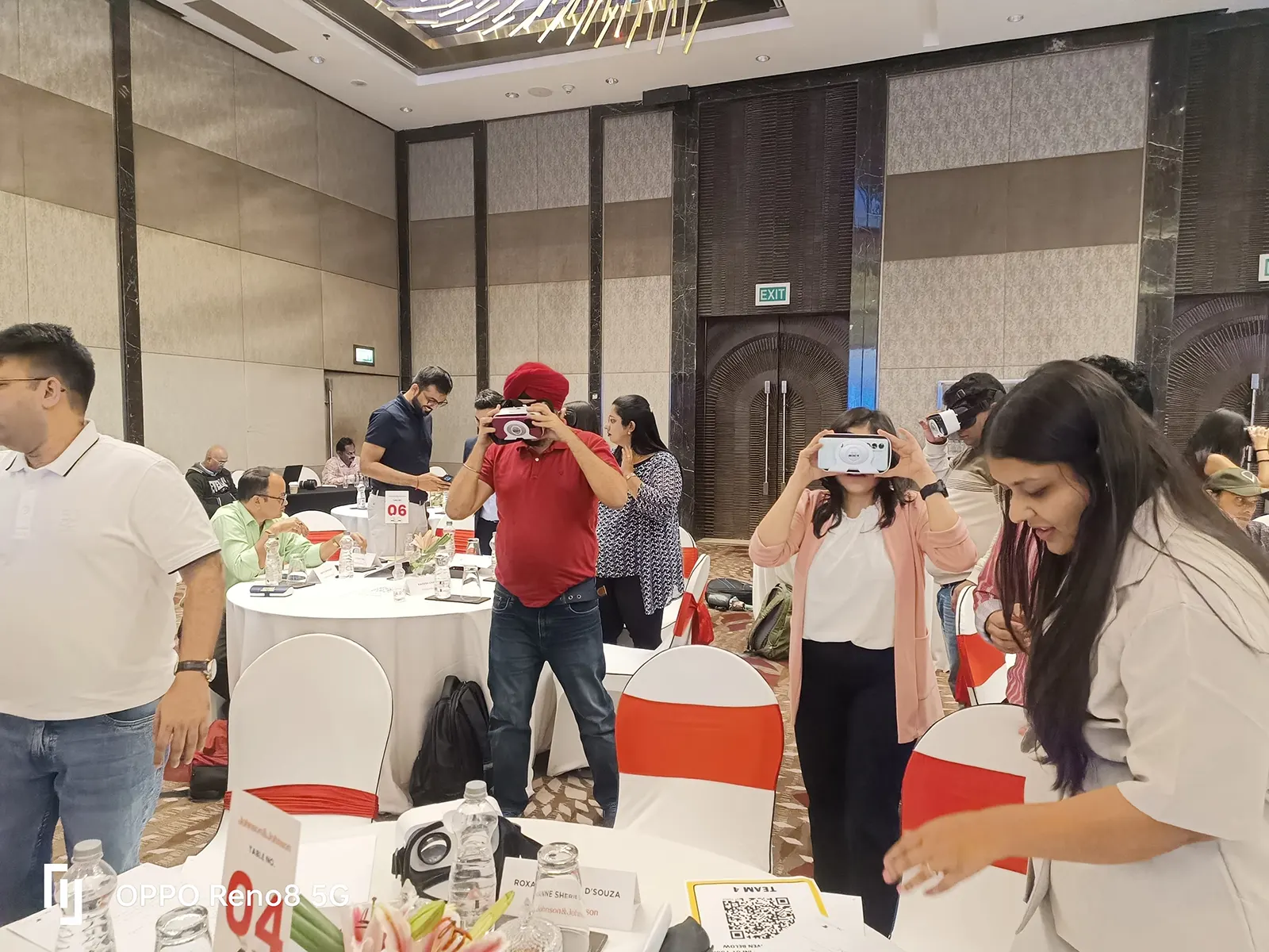 How Business Simulations Help Cross-Functional Teams Work Better Together
